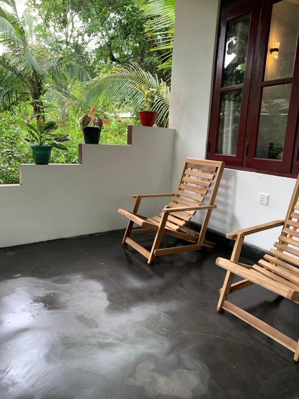 Manju Homestay Σιγκιρίγια Εξωτερικό φωτογραφία