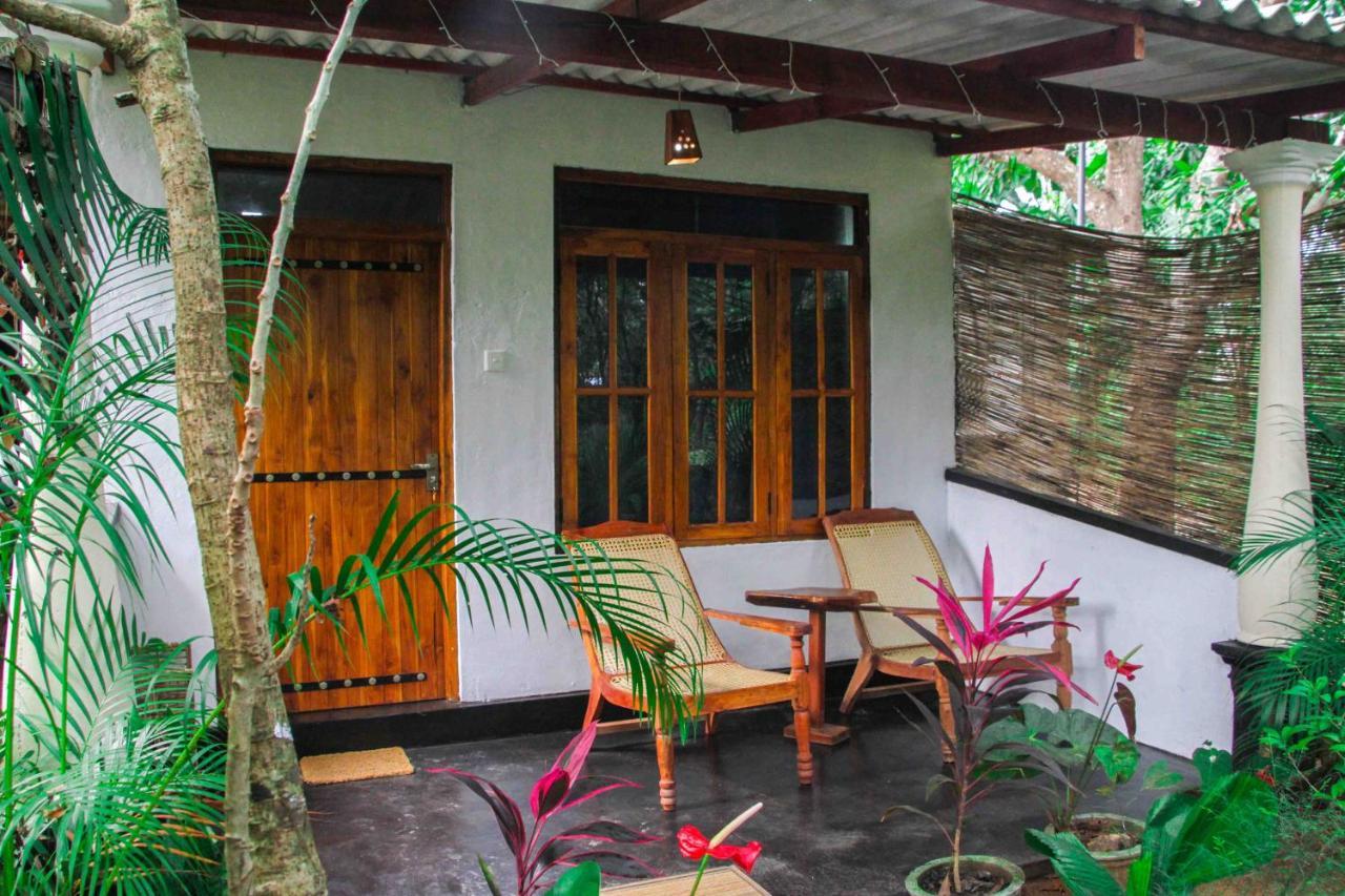 Manju Homestay Σιγκιρίγια Εξωτερικό φωτογραφία
