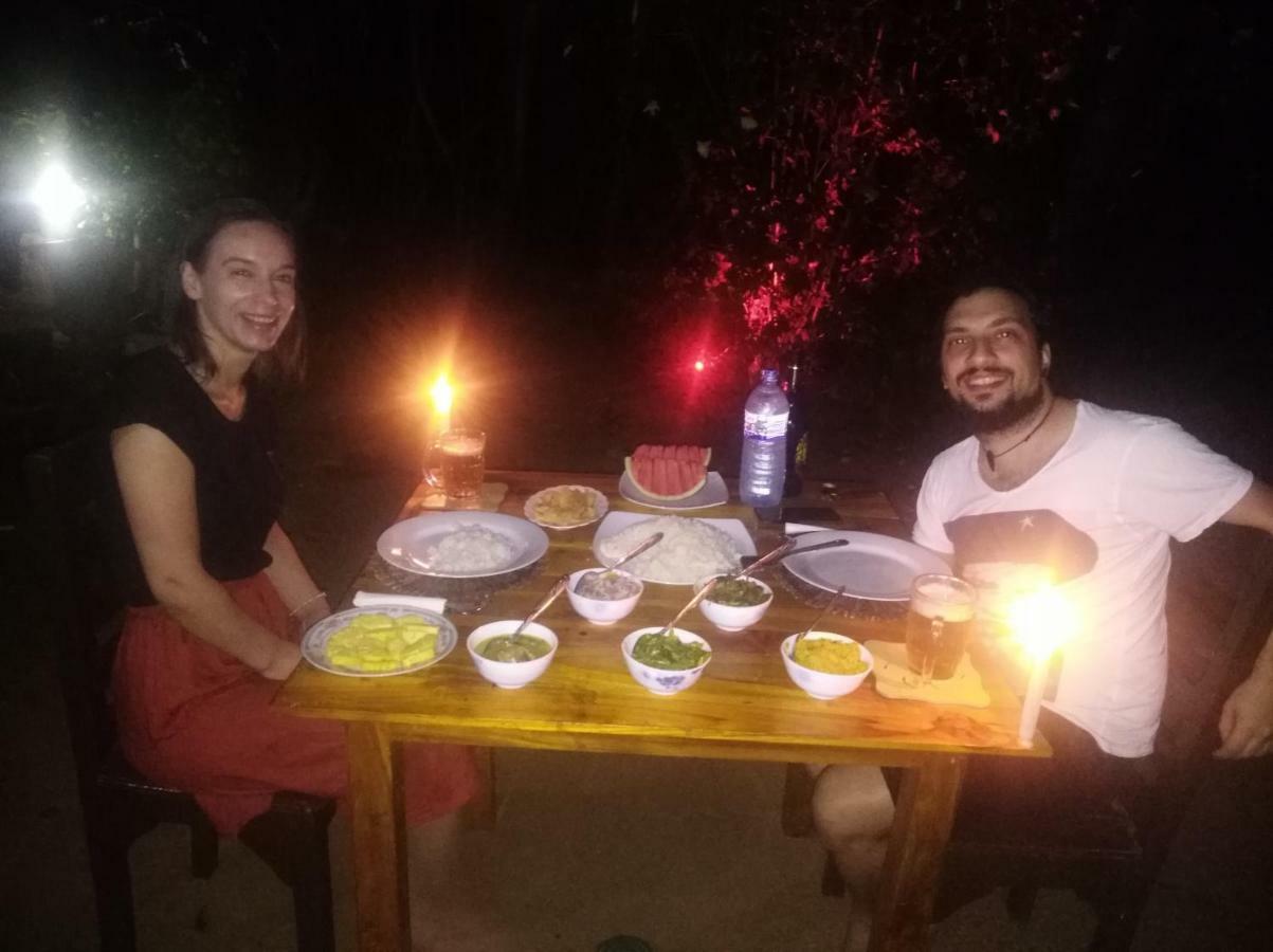 Manju Homestay Σιγκιρίγια Εξωτερικό φωτογραφία