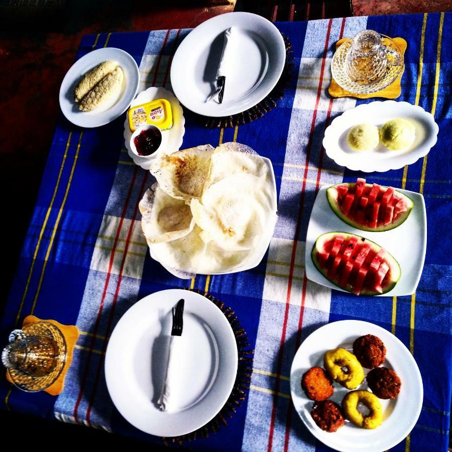 Manju Homestay Σιγκιρίγια Εξωτερικό φωτογραφία
