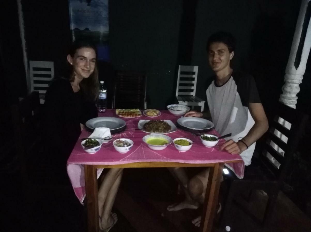 Manju Homestay Σιγκιρίγια Εξωτερικό φωτογραφία